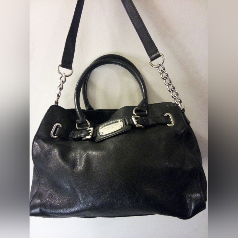 Michael Kors black Leather Crossbody bag
